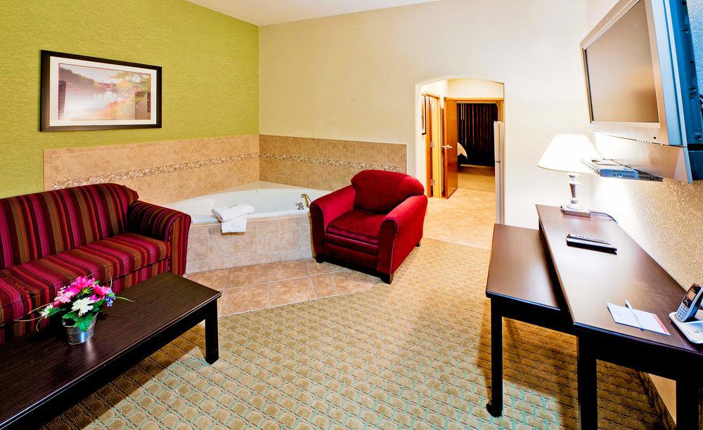 Hawthorn Extended Stay By Wyndham Kingsland Buitenkant foto